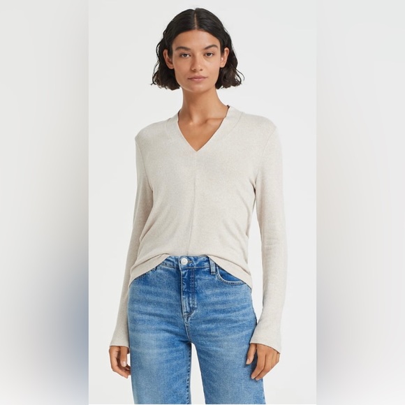 Opus Sabera Long Sleeve Cream Top NWT! - Picture 1 of 16